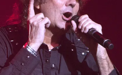 Mickey Thomas